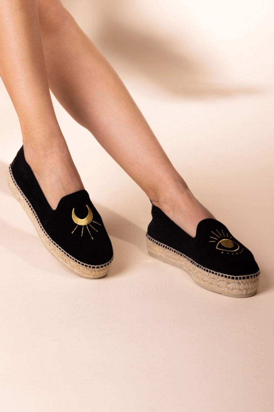 Manebi Espadrillas Con Ricamo Black/Gold Clearance