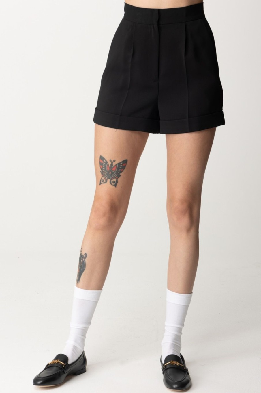 Twin-Set Shorts In Crepe Con Risvoltino Nero Wholesale