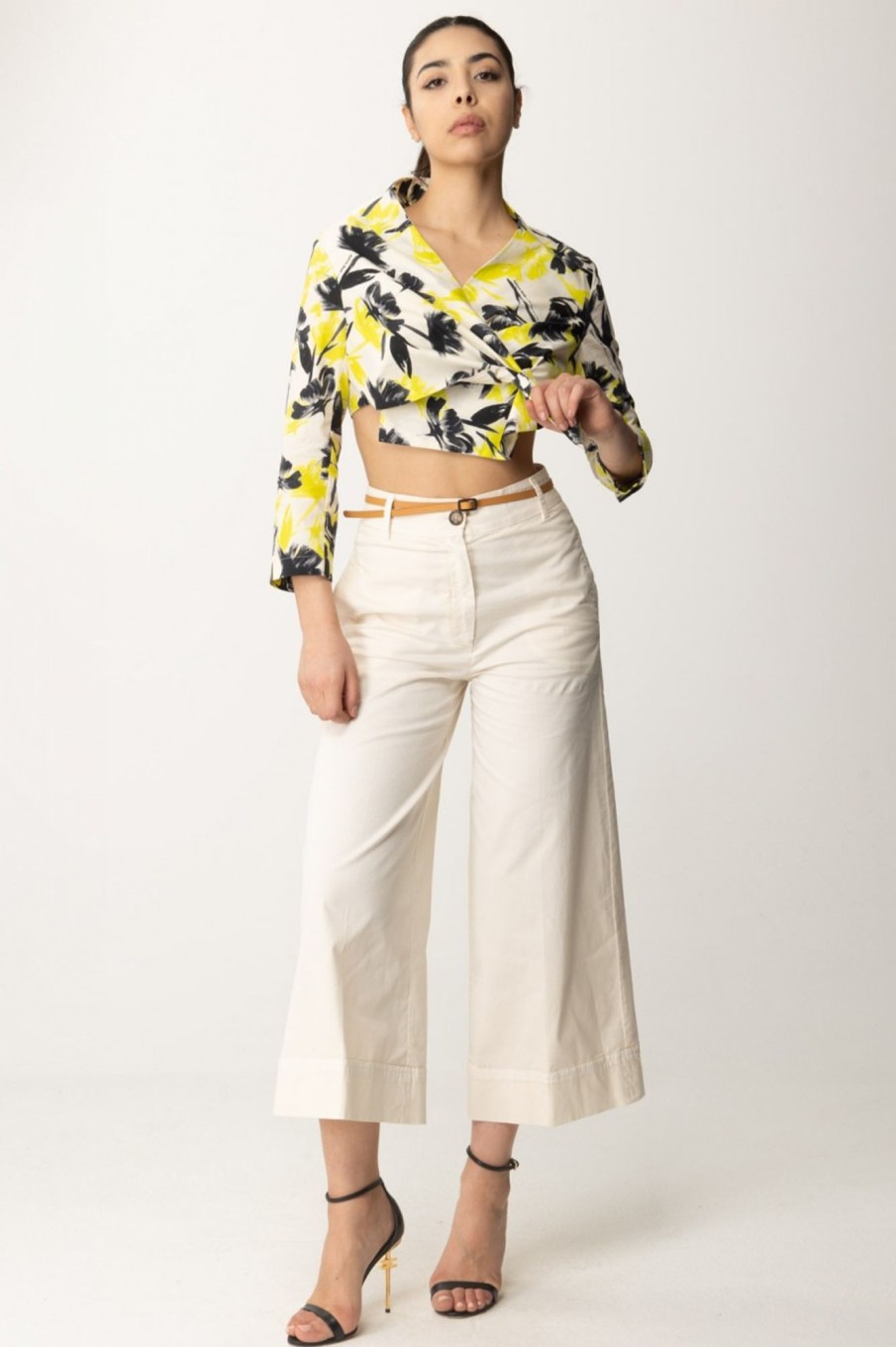 Alessia Santi Camicia Crop Con Nodo E Fantasia Floreale Burro-Neon Clearance